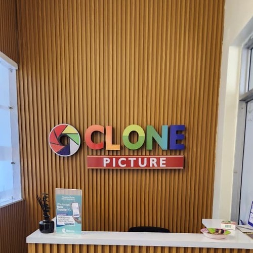 Clone Pictures